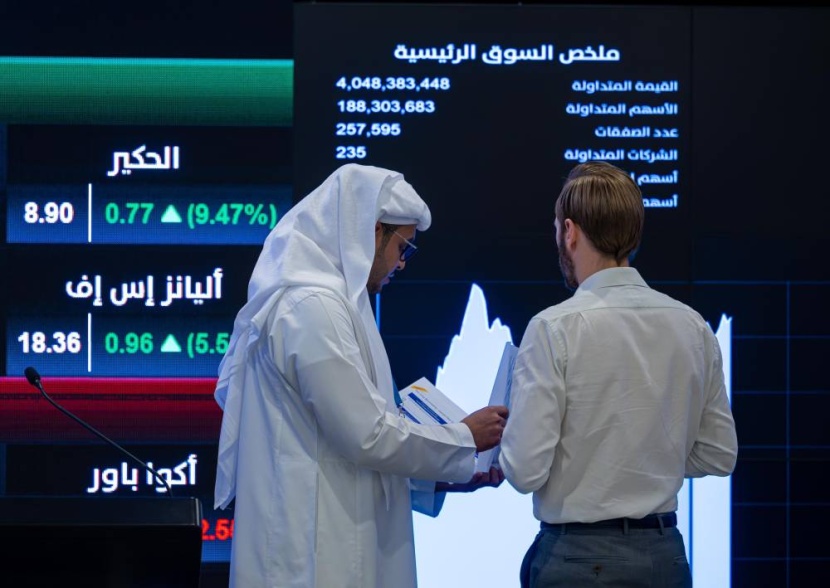 مؤشر “تاسي” يستهل تعاملات الأسبوع على ارتفاع