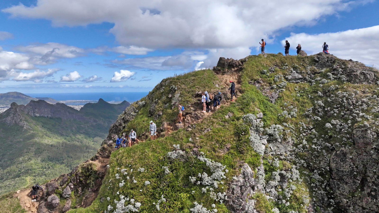 البصمات الخاصة بمنتجعات سي تشعل روح المغامرة في موريشيوس ورودريغز