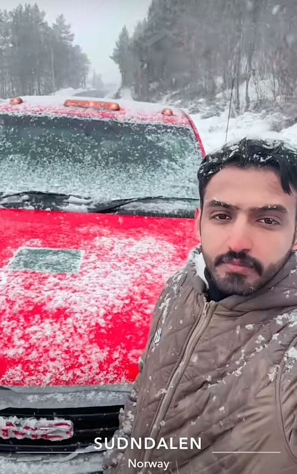 محمد الشهراني.. جندي متقاعد يحوّل إصابته إلى رسالة سلام وثقافة في 45 دولة