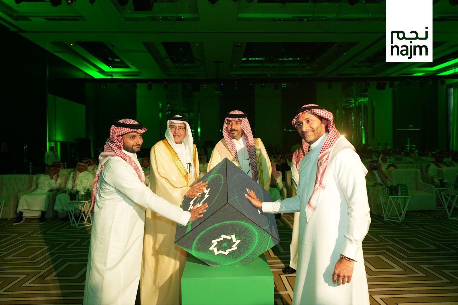 تتضمن 20 مبادرة لتحسين جودة الخدمة المقدمة وتطوير منظومة التأمين بحضور معالي رئيس هيئة التأمين.. “نجم” تطلق استراتيجيتها الجديدة “نهتم”