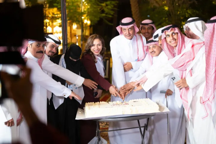 صالون الرياض الفني يحتفل بمرور عشر سنوات على تأسيسه ويستعد لدعم المواهب في ميادين الفن والثقافة
