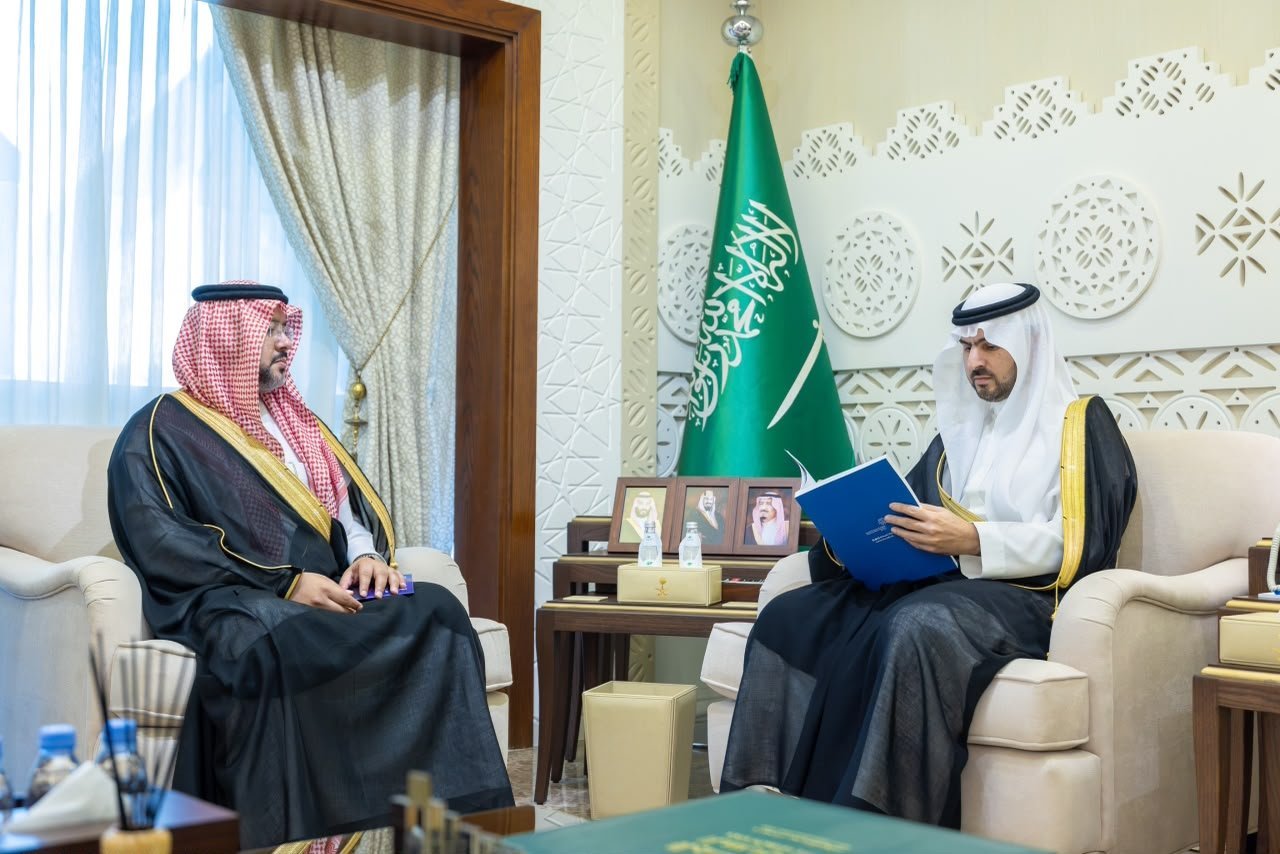 سمو نائب أمير المنطقة الشرقية يطّلع على خدمات وبرامج جامعة الأمير مساعد بن عبدالرحمن