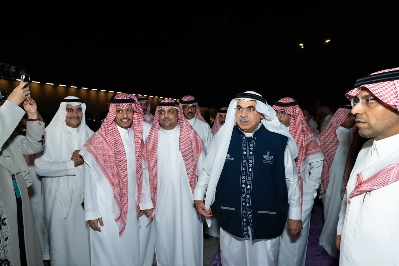 13 منطقة إدارية وهوية واحدة تتجسد على طريق الملك سلمان  *أمين الشرقية يدشن (ميدان التلاقي) في الخبر*